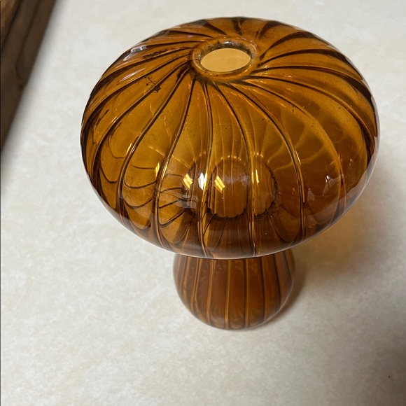 Amber Glass Mushroom Decor for plant - Picture 4 of 5